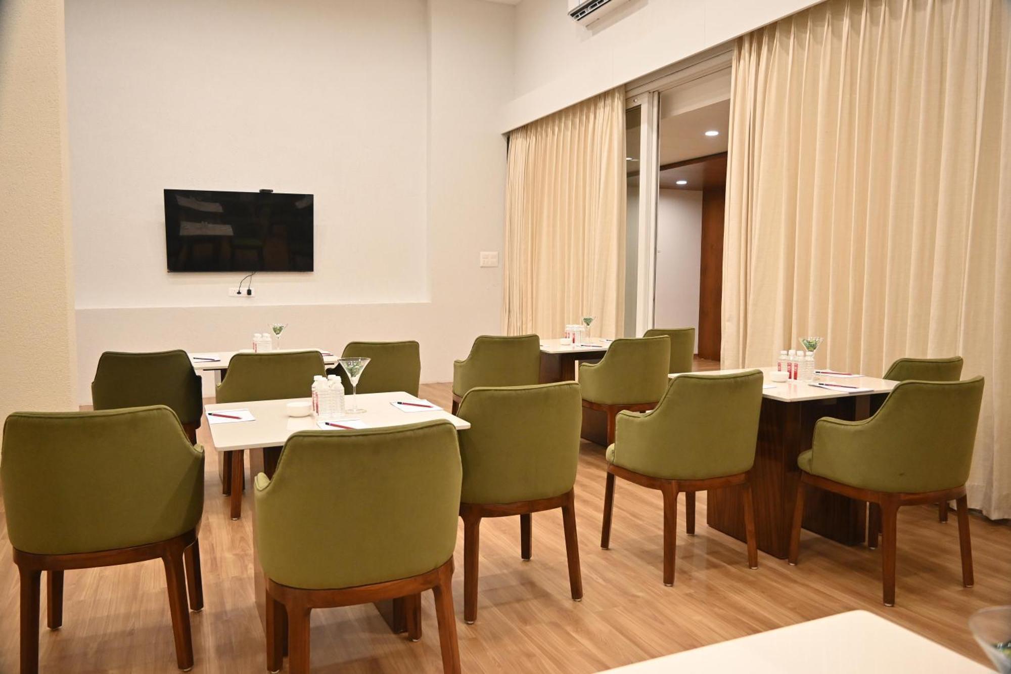 Pam Premium Hotel Βαντοντάρα Εξωτερικό φωτογραφία